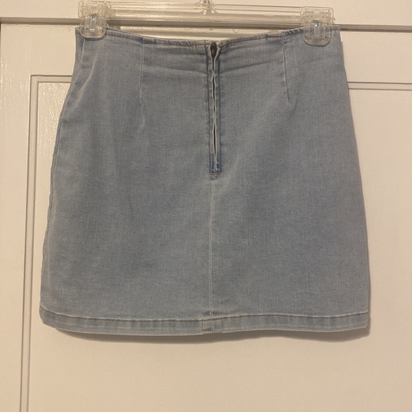 Front Seamed Denim Mini Skirt - Picture 2 of 3